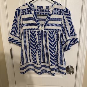 Old Navy Blue And White Top, Tanzanite Color, Small
